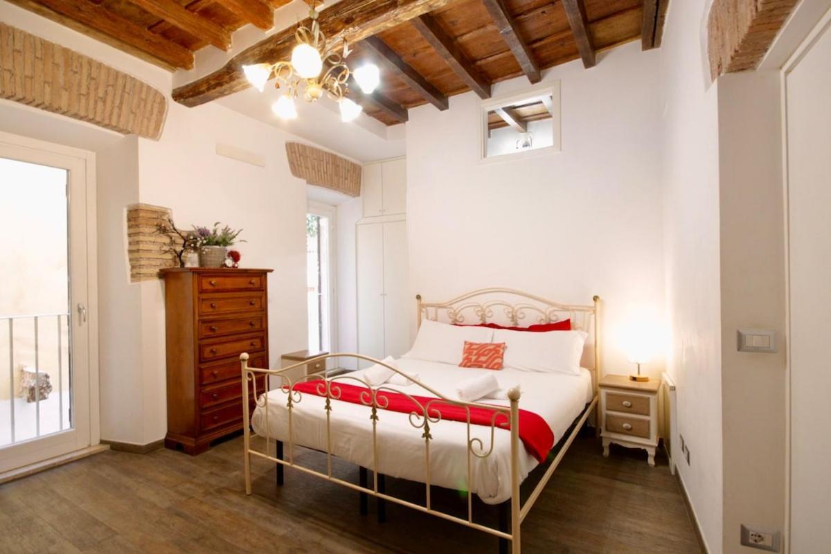 Apartmán Hc - In The Heart Of Campo De' Fiori Řím Exteriér fotografie